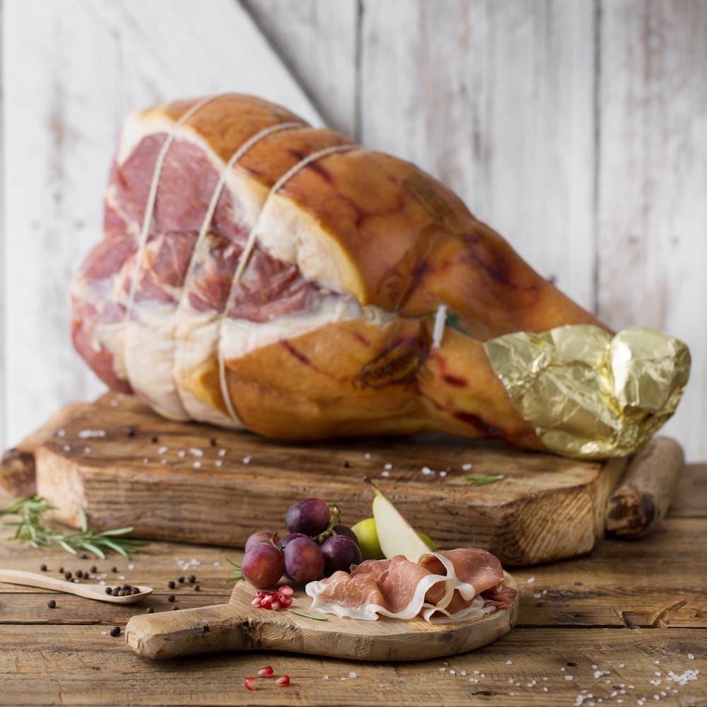 Jambon de Parme AOP désossé (ficelé)
